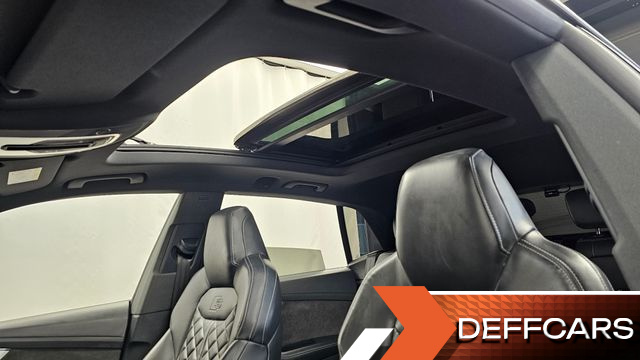 Audi Q8 50 TDI Quattro Premium купить на сайте DeffCars
