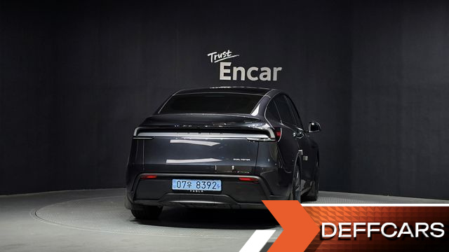 Tesla MODEL Y Long Range AWD купить на сайте DeffCars