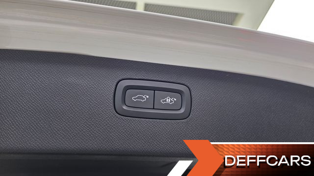 Volvo XC90 B6 Inscription купить на сайте DeffCars
