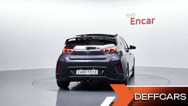 Hyundai VELOSTER 1.6 Turbo Sport Core купить на сайте DeffCars
