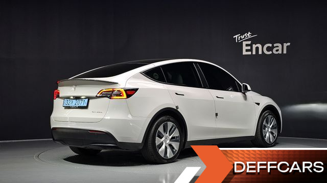 Tesla MODEL Y Long Range AWD купить на сайте DeffCars