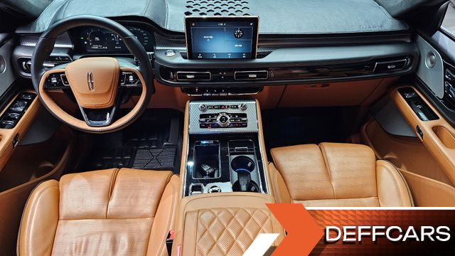 Lincoln AVIATOR 3.0 Black Label AWD купить на сайте DeffCars
