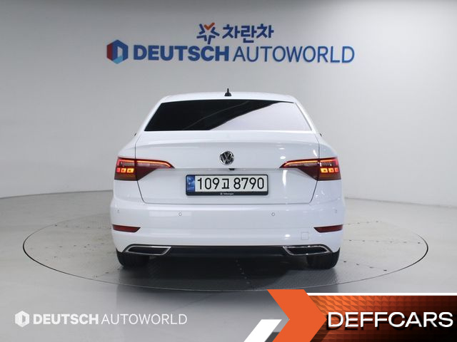 Volkswagen JETTA 1.4 TSI Prestige купить на сайте DeffCars