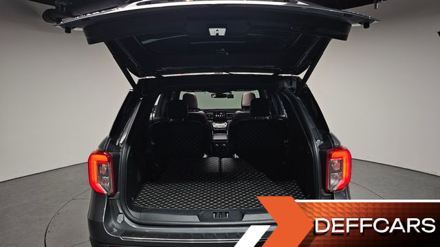 Ford EXPLORER 3.0 Platinum 4WD купить на сайте DeffCars