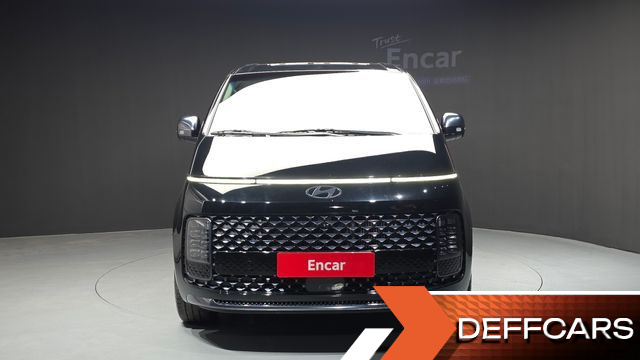 Hyundai STARIA HEV 1.6 Lounge 7-Seater Inspiration купить на сайте DeffCars