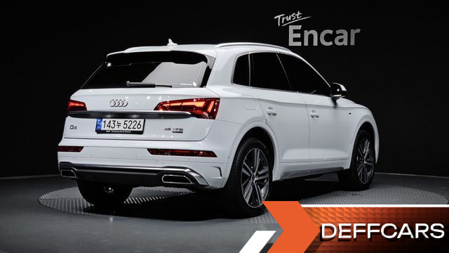 Audi Q5 45 TFSI Quattro Premium купить на сайте DeffCars