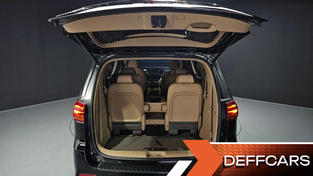 Kia CARNIVAL Gasoline 9-Seater Hi-Limousine Noblesse Special купить на сайте DeffCars