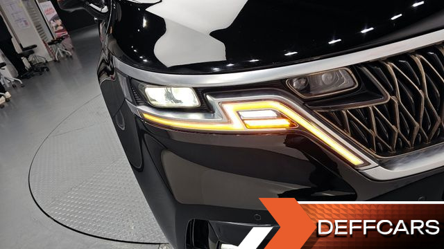 Kia CARNIVAL 7-Seater Signature купить на сайте DeffCars