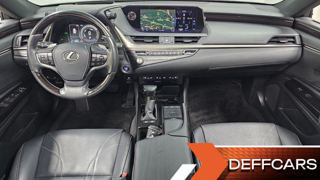 Lexus ES Luxury Plus купить на сайте DeffCars