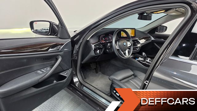 BMW 5-SERIES 520i Luxury купить на сайте DeffCars