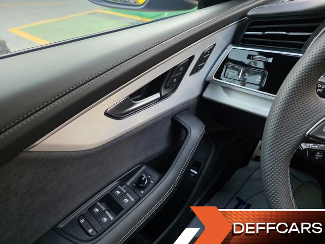 Audi Q8 55 TFSI Quattro Premium купить на сайте DeffCars
