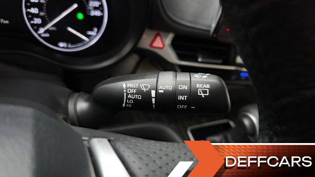 Toyota SIENNA 2.5 Hybrid AWD купить на сайте DeffCars
