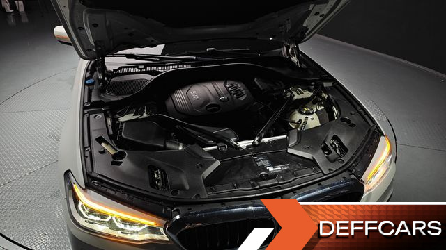 BMW 5-SERIES 520d M Sport Package Plus купить на сайте DeffCars