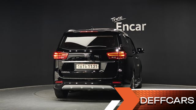 Kia CARNIVAL 9-Seater Prstige купить на сайте DeffCars