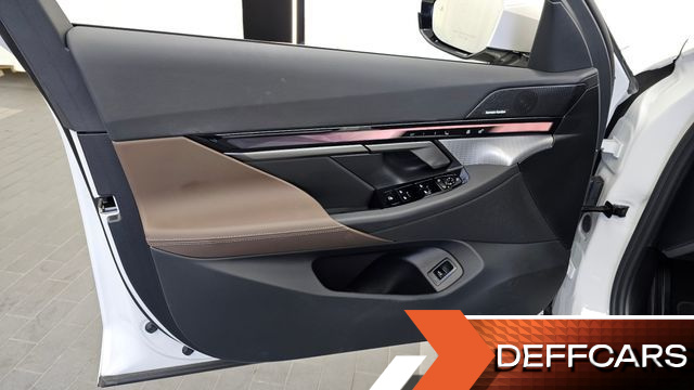 BMW 5-SERIES 520i M Sport купить на сайте DeffCars