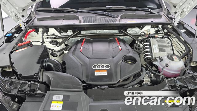 Audi SQ5 3.0 TFSI Quattro Sportback купить на сайте DeffCars