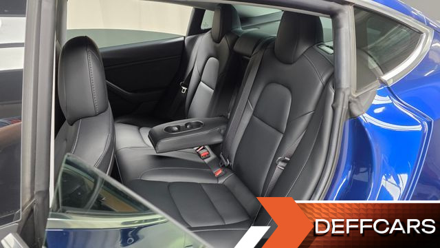 Tesla MODEL 3 Performance AWD купить на сайте DeffCars