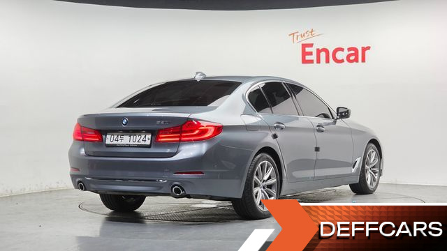 BMW 5-SERIES 520i Luxury купить на сайте DeffCars