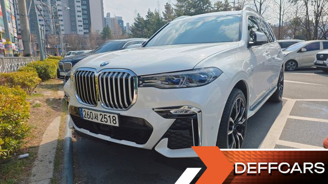 BMW X7 xDrive 40i M Sport 6STR купить на сайте DeffCars