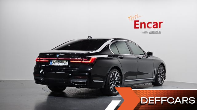 BMW 7-SERIES 740i M Sport купить на сайте DeffCars