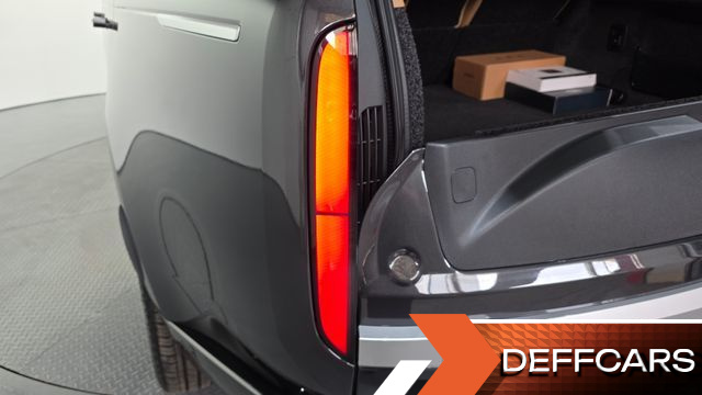 Land Rover RANGE ROVER P530 Autobiography Long Wheel Base купить на сайте DeffCars