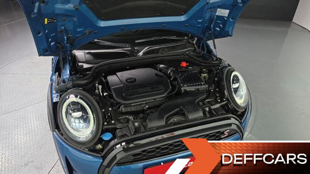 Mini COOPER Classic Launch Pack Third Generation купить на сайте DeffCars