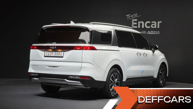 Kia CARNIVAL Gasoline 9-Seater Signature купить на сайте DeffCars