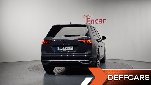 Volkswagen TIGUAN 2.0 TDI Premium купить на сайте DeffCars