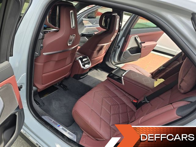 BMW 7-SERIES 740d xDrive M Sport купить на сайте DeffCars