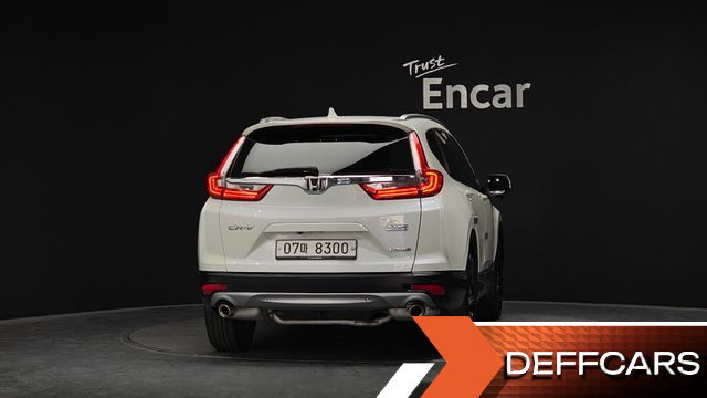 Honda CR-V 1.5 Touring 4WD купить на сайте DeffCars