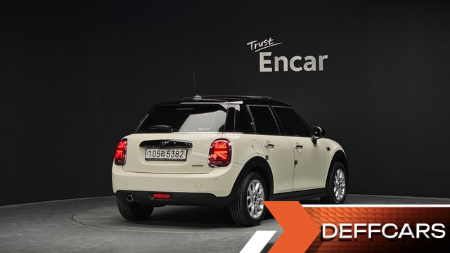 Mini COOPER 5Door HIGH 3rd купить на сайте DeffCars