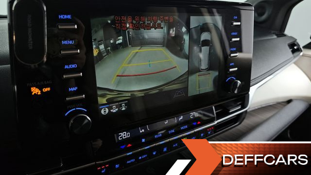 Toyota SIENNA 2.5 Hybrid AWD купить на сайте DeffCars