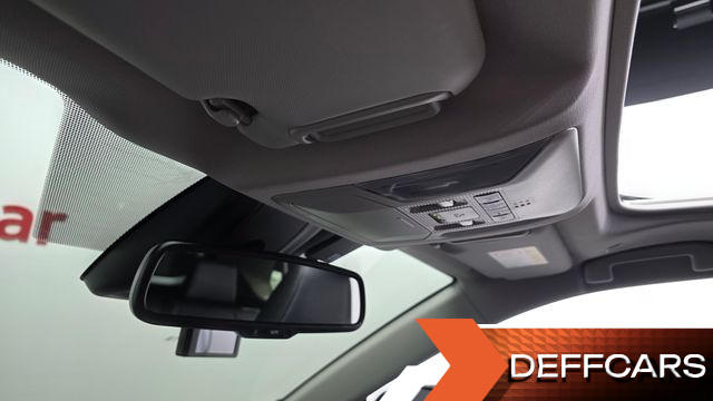 Toyota RAV4 2,5 4WD Hybrid LTD купить на сайте DeffCars