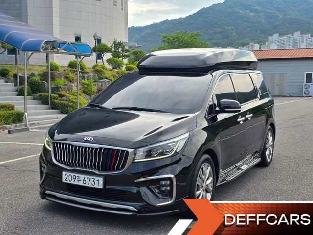Kia CARNIVAL 7-Seater Hi-Limousine President купить на сайте DeffCars