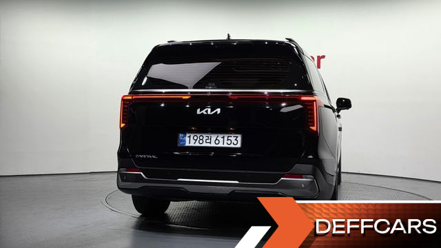 Kia CARNIVAL Gasoline 9-Seater Signature купить на сайте DeffCars