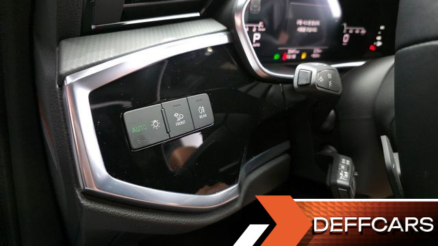 Audi Q3 40 TFSI Quattro Premium купить на сайте DeffCars
