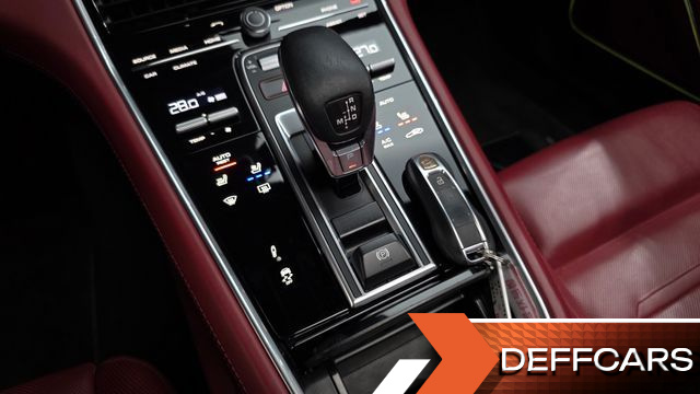 Porsche PANAMERA 3.0 AWD купить на сайте DeffCars
