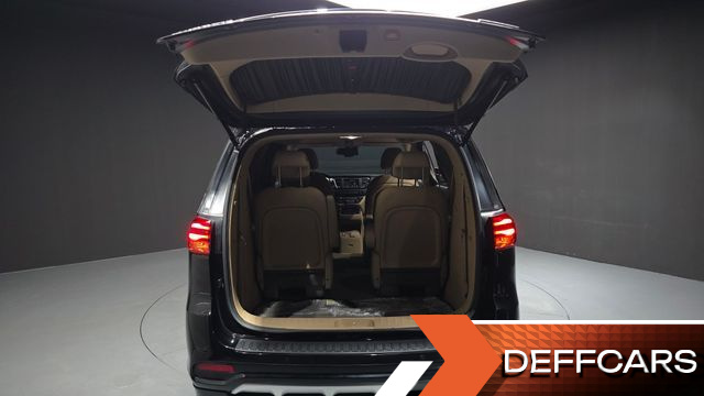 Kia CARNIVAL Gasoline 9-Seater Hi-Limousine Noblesse Special купить на сайте DeffCars