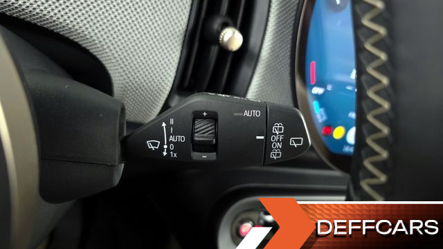 Mini COOPER Favoured купить на сайте DeffCars