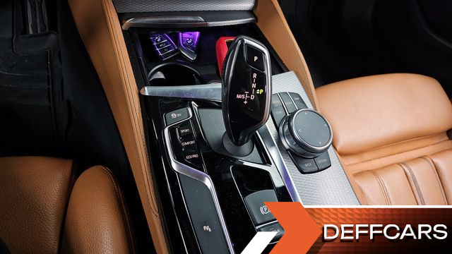 BMW 5-SERIES 520d xDrive M Sport Package купить на сайте DeffCars