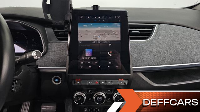 Renault-KoreaSamsung ZOE Intens Eco купить на сайте DeffCars