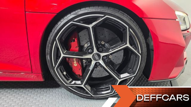 Audi R8 5.2 V10 Spyder купить на сайте DeffCars