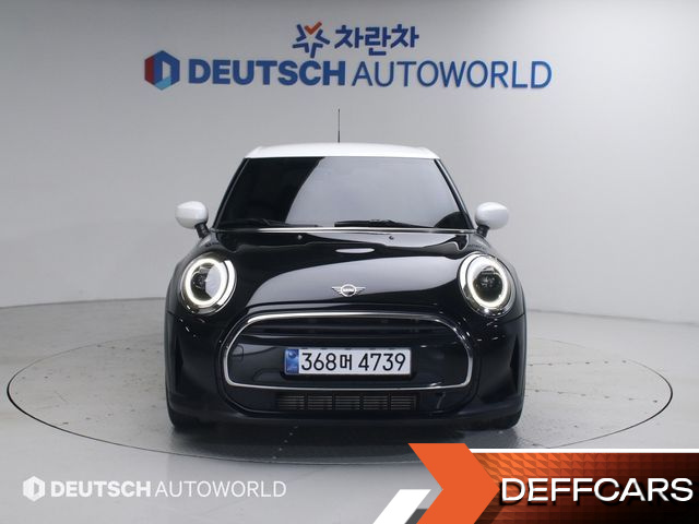 Mini COOPER 5Door Classic Third Generation купить на сайте DeffCars