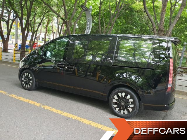 Hyundai STARIA Lounge 7-Seater Inspiration купить на сайте DeffCars