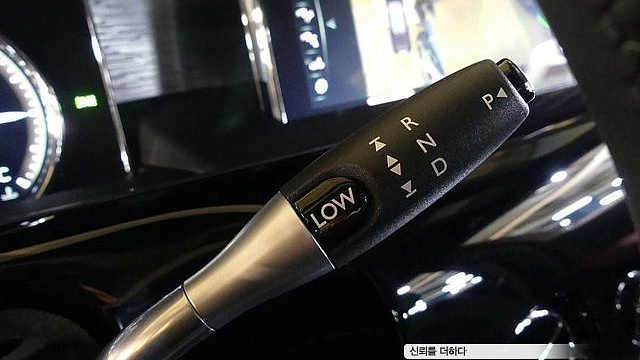 Rolls-Royce PHANTOM 6.7 EWB V12 купить на сайте DeffCars
