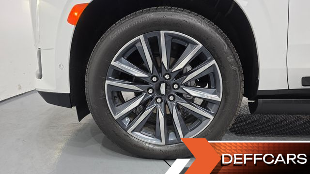 Cadillac ESCALADE 6.2 ESV ESV Sports Platinum купить на сайте DeffCars