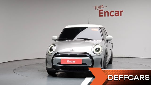 Mini COOPER 5Door Classic Third Generation купить на сайте DeffCars