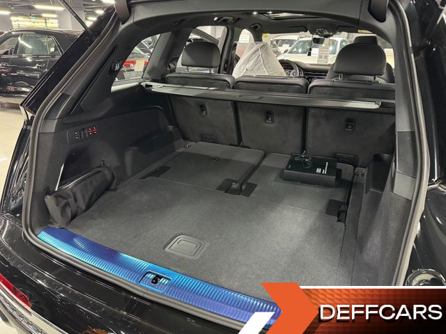 Audi Q7 55 TFSI Quattro Premium купить на сайте DeffCars