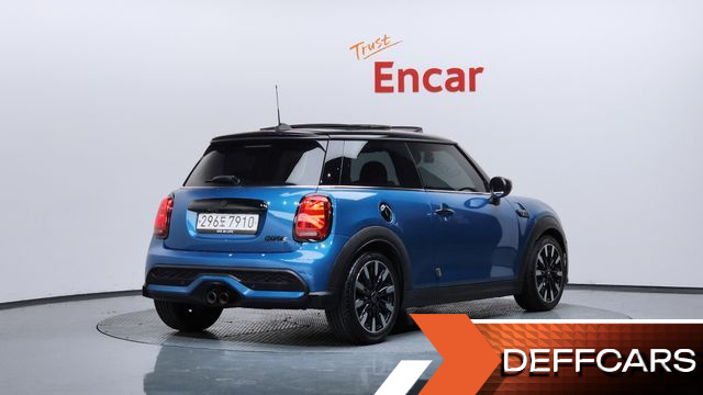 Mini COOPER Classic Third Generation купить на сайте DeffCars