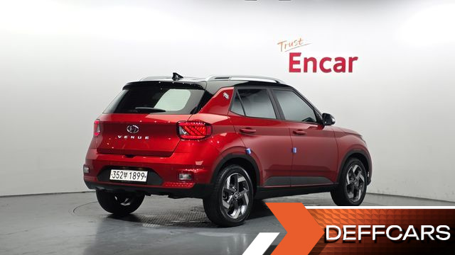 Hyundai VENUE 1.6 Flux купить на сайте DeffCars